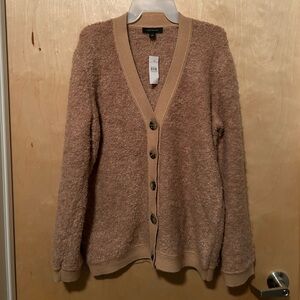 Boucle Boyfriend Ann Taylor Cardigan in cafe at lait!